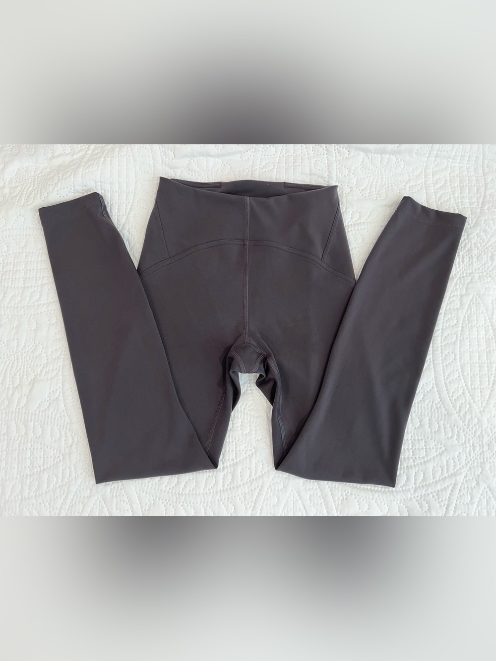 lululemon | InStill High-Rise Tight 25", Graphite Grey, Size 4